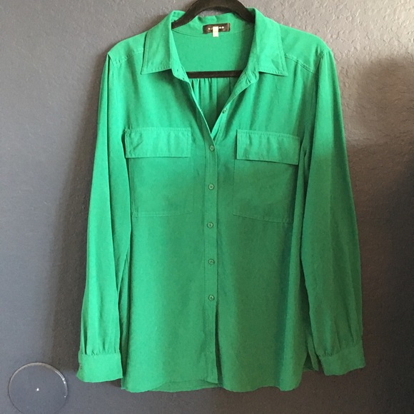 •Green Vintage Blouse• - Picture 1 of 3